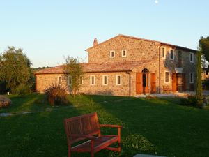 23043989-Ferienhaus-8-Manciano-300x225-2