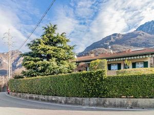 Ferienhaus für 4 Personen (120 m²) in Mandello Del Lario