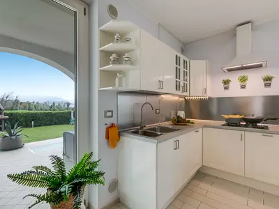 Küche und Essbereich