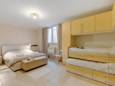 Zweites Schlafzimmer