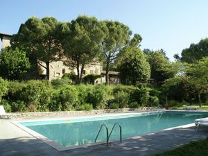 23553572-Ferienhaus-4-Mantignana-300x225-5