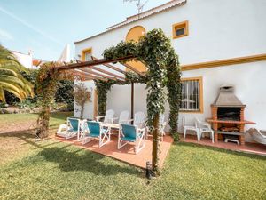 23434043-Ferienhaus-10-Marbella-300x225-2