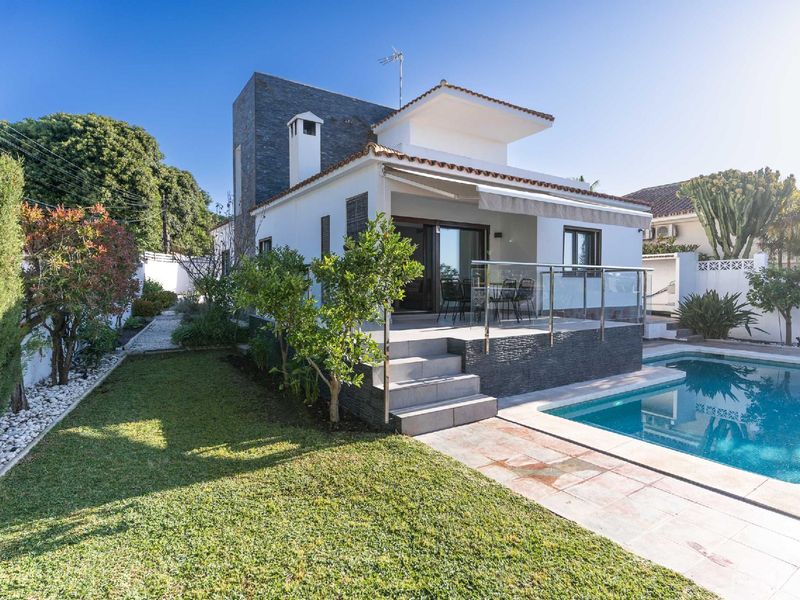 23548811-Ferienhaus-6-Marbella-800x600-2