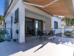 23548811-Ferienhaus-6-Marbella-300x225-3