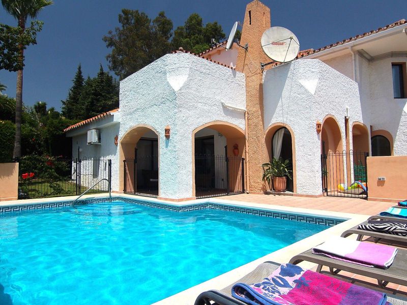 23663267-Ferienhaus-8-Marbella-800x600-0