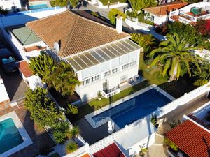 23529006-Ferienhaus-5-Marbella-300x225-3