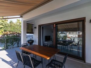 23529016-Ferienhaus-6-Marbella-300x225-4