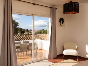 23545038-Ferienhaus-4-Marbella-300x225-4