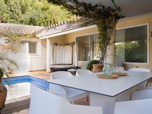 23568221-Ferienhaus-8-Marbella-300x225-5