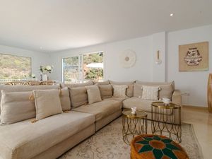 23703822-Ferienhaus-8-Marbella-300x225-3