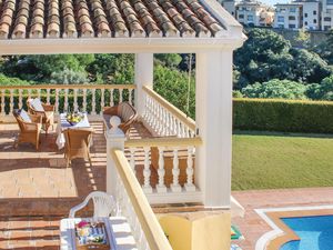 23737225-Ferienhaus-13-Marbella-300x225-3