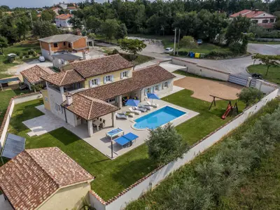 Ferienhaus für 9 Personen (200 m²) in Marčana 8/10