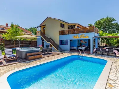 pool