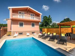 Ferienhaus für 8 Personen (130 m²) in Marčana