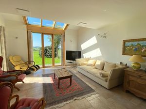 23469601-Ferienhaus-6-Marcilly-300x225-3