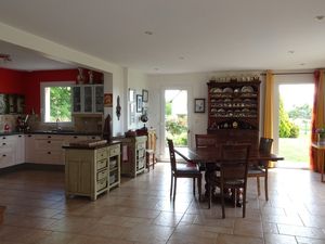 23469601-Ferienhaus-6-Marcilly-300x225-4