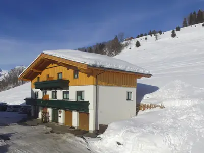 ExteriorWinter