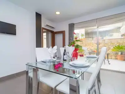 DiningRoom