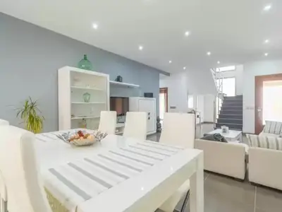 DiningRoom