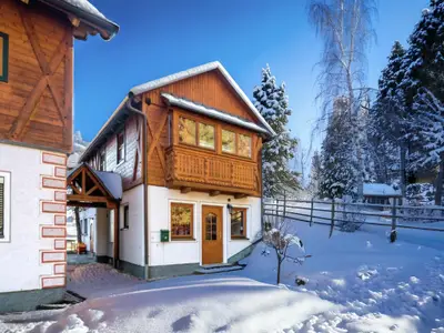 Außenseite Ferienhaus [Winter]