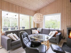 22209297-Ferienhaus-8-Marielyst-300x225-1