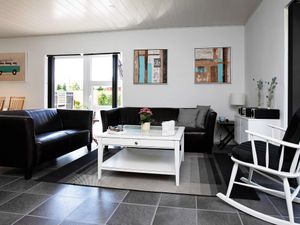 22631455-Ferienhaus-8-Marielyst-300x225-5