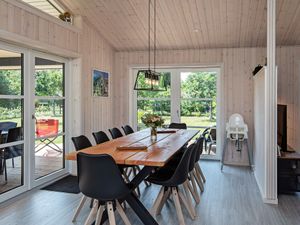 23123389-Ferienhaus-8-Marielyst-300x225-2