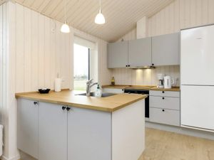 23893106-Ferienhaus-6-Marielyst-300x225-1