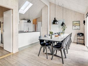 23017905-Ferienhaus-14-Marielyst-300x225-4