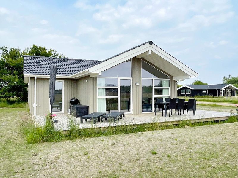 23893106-Ferienhaus-6-Marielyst-800x600-0