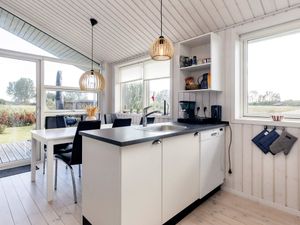 23972160-Ferienhaus-6-Marielyst-300x225-2