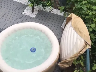 hot-tub