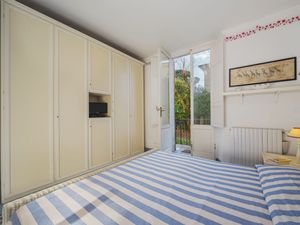 23862087-Ferienhaus-8-Marina Di Pietrasanta-300x225-2