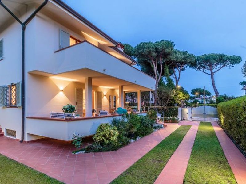 23467745-Ferienhaus-6-Marina Di Pietrasanta-800x600-1