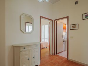 23837344-Ferienhaus-8-Marina Di Pietrasanta-300x225-2