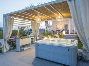 Ferienhaus für 8 Personen (130 m²) in Marina Di Ragusa