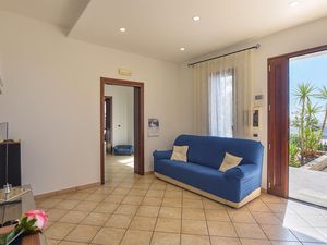 23757447-Ferienhaus-4-Marina Di Ragusa-300x225-2