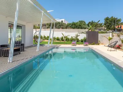 pool