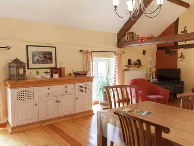 DiningRoom