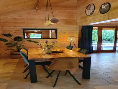 DiningRoom