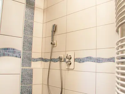 Dusche im Obergeschoss "Zum Schlossbrunnen"