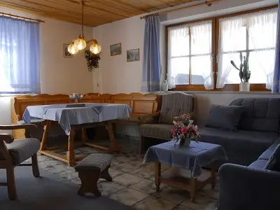 Sitzecke im Ferienhaus Stadlerlehen