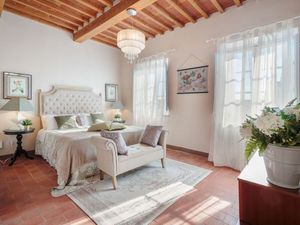 Ferienhaus für 10 Personen (350 m²) in Marlia