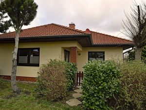 21933079-Ferienhaus-4-Marlow-300x225-0