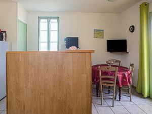 23504971-Ferienhaus-3-Marnac-300x225-4