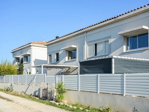 23739201-Ferienhaus-5-Martigues-300x225-5