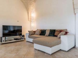 23328873-Ferienhaus-8-Martina Franca-300x225-3