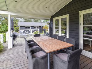 23741520-Ferienhaus-6-Martofte-300x225-3