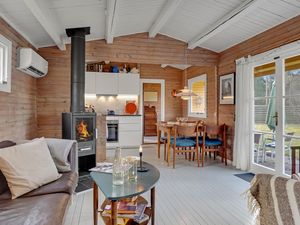 23763023-Ferienhaus-5-Martofte-300x225-3