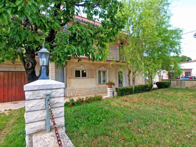 23769885-Ferienhaus-6-Marčana-800x600-0